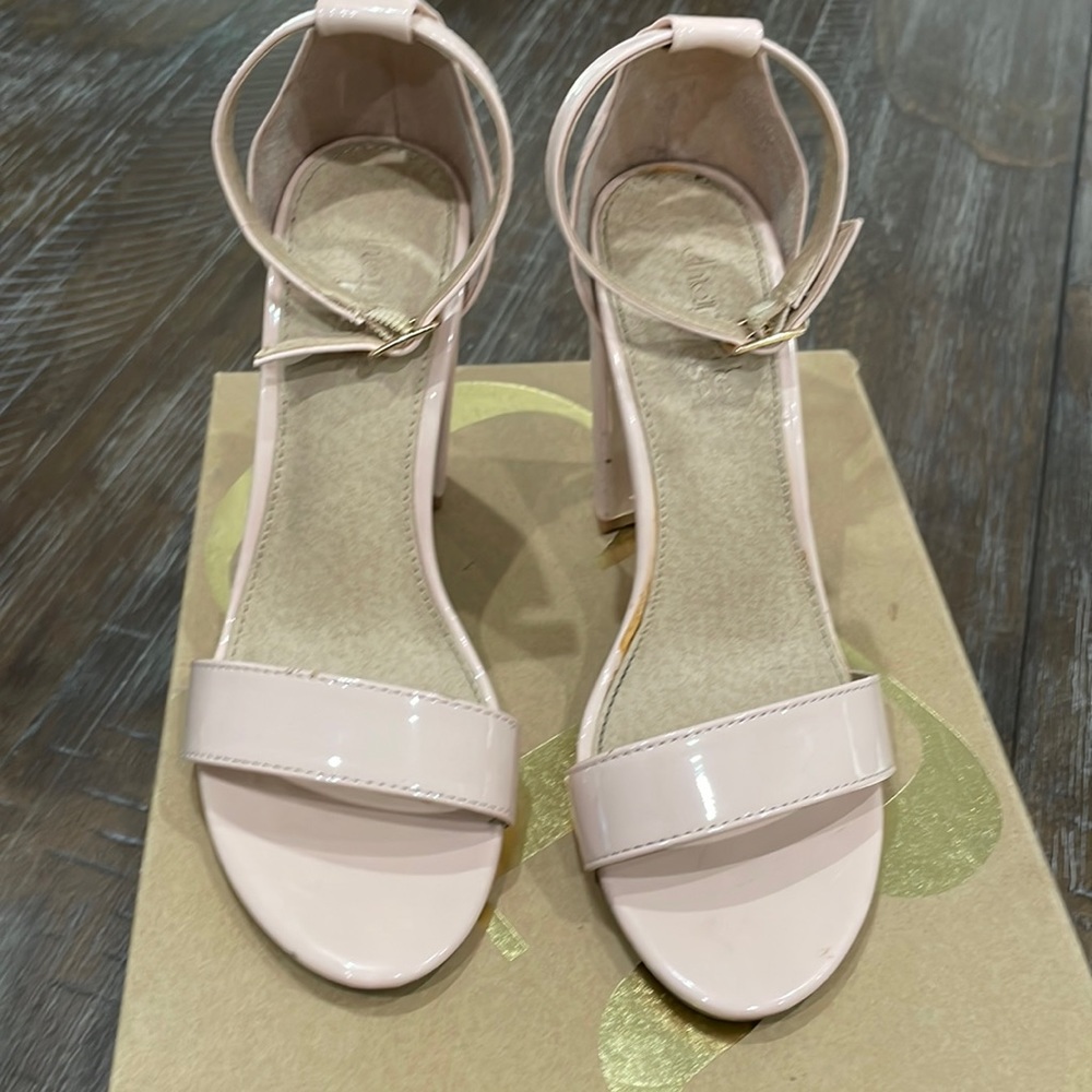 Charlotte Russe nude pink heels